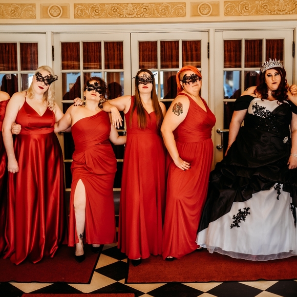 Meet your Posher, Ashley - Picture 6 of 7